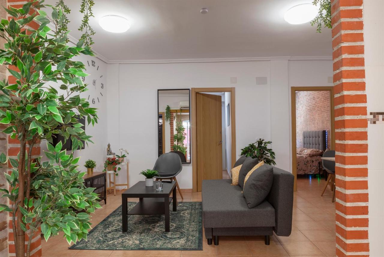 Luxury Artistic Digital Nomad 2 Bedroom W/Terrace Валенсія Екстер'єр фото