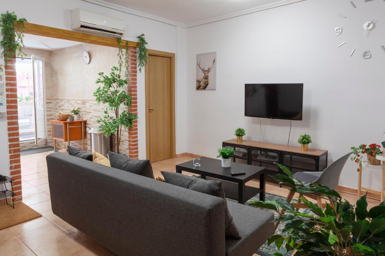 Luxury Artistic Digital Nomad 2 Bedroom W/Terrace Валенсія Екстер'єр фото